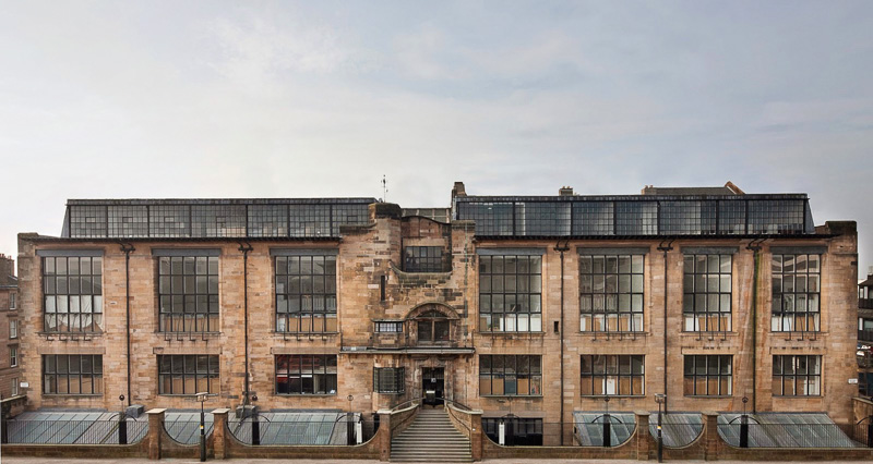 lrMackintosh Building full facade - photocredit Alan McAteer